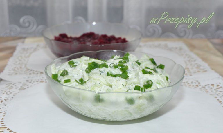Mizeria tzatziki