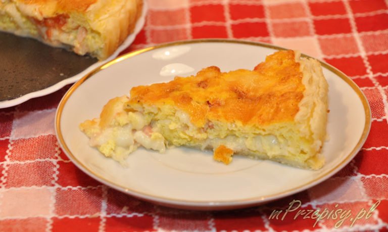 Tarta z łososiem wędzonym i mozzarellą