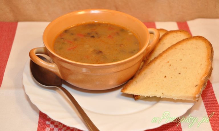 Zupa gulaszowa