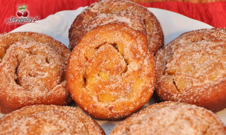 pączki z jabłkami