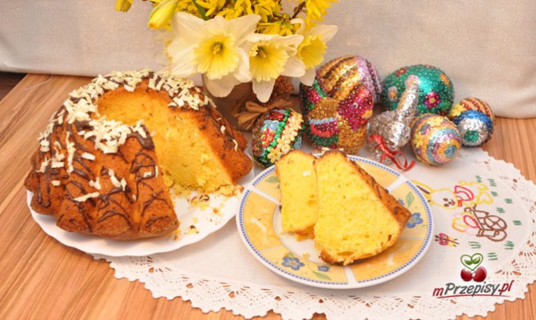 Babka cytrynowa świąteczna