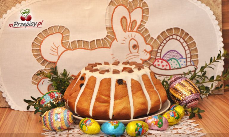 Babka drożdżowa z bakaliami na święta
