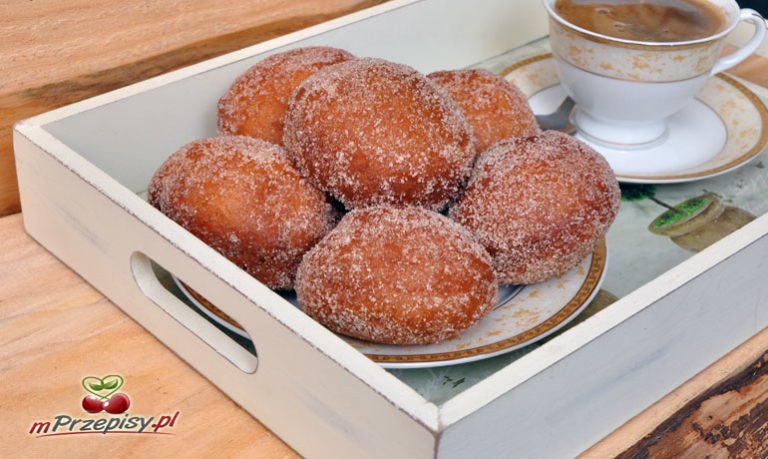 Paczki cytrynowe z kajmakiem
