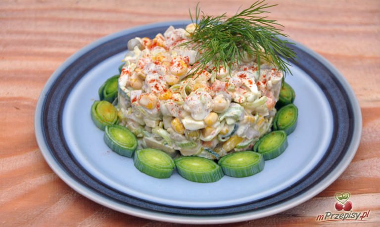 salata pory z pieczarkami