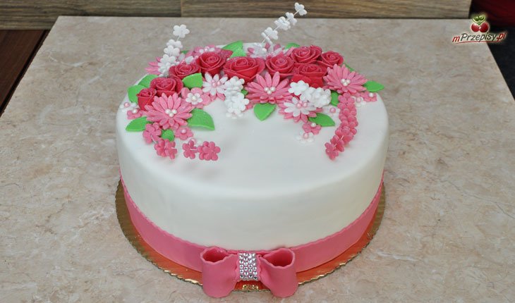 tort imieninowy